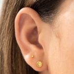 Arete Smile en Oro Laminado de 18k | Qurimaki